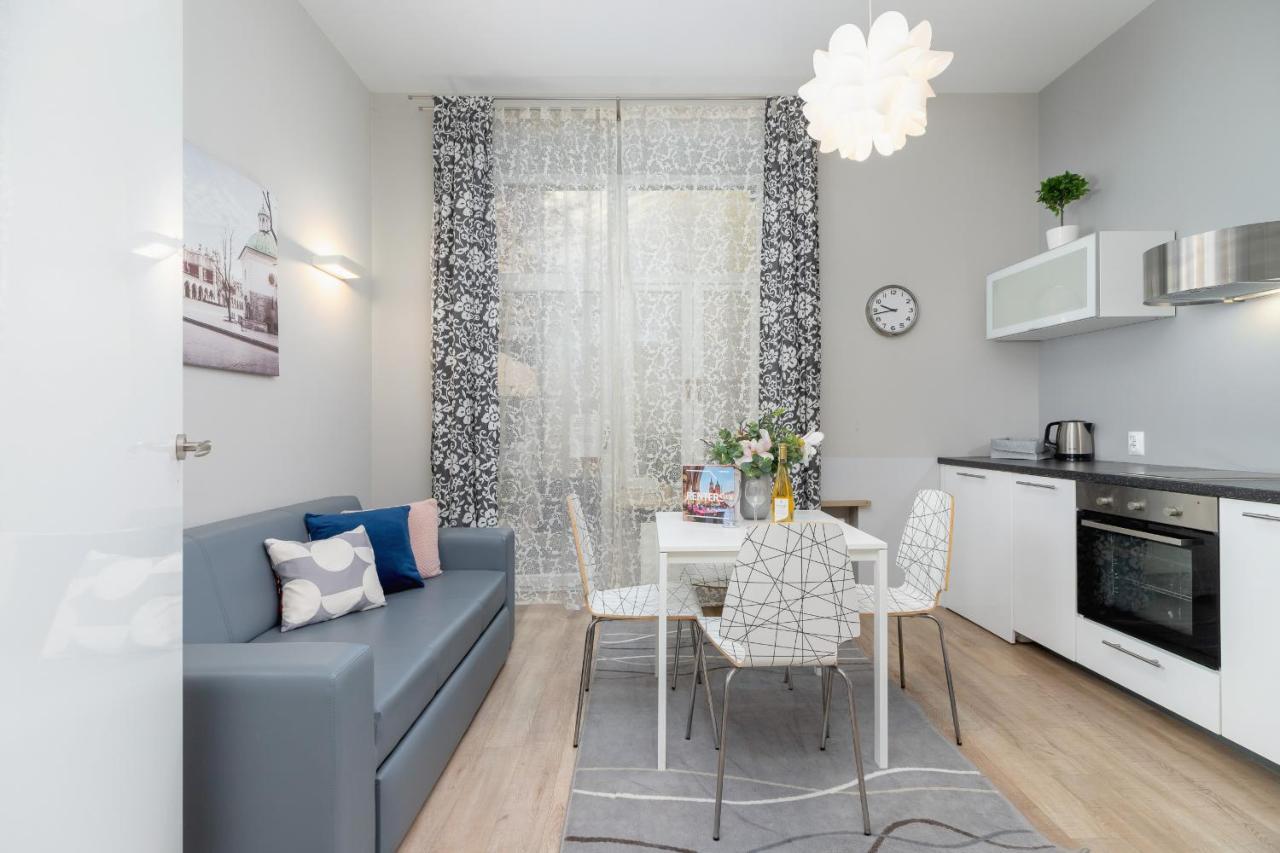 Central Planty Park Apartment Lobzowska By Noclegi Renters Krakow Luaran gambar