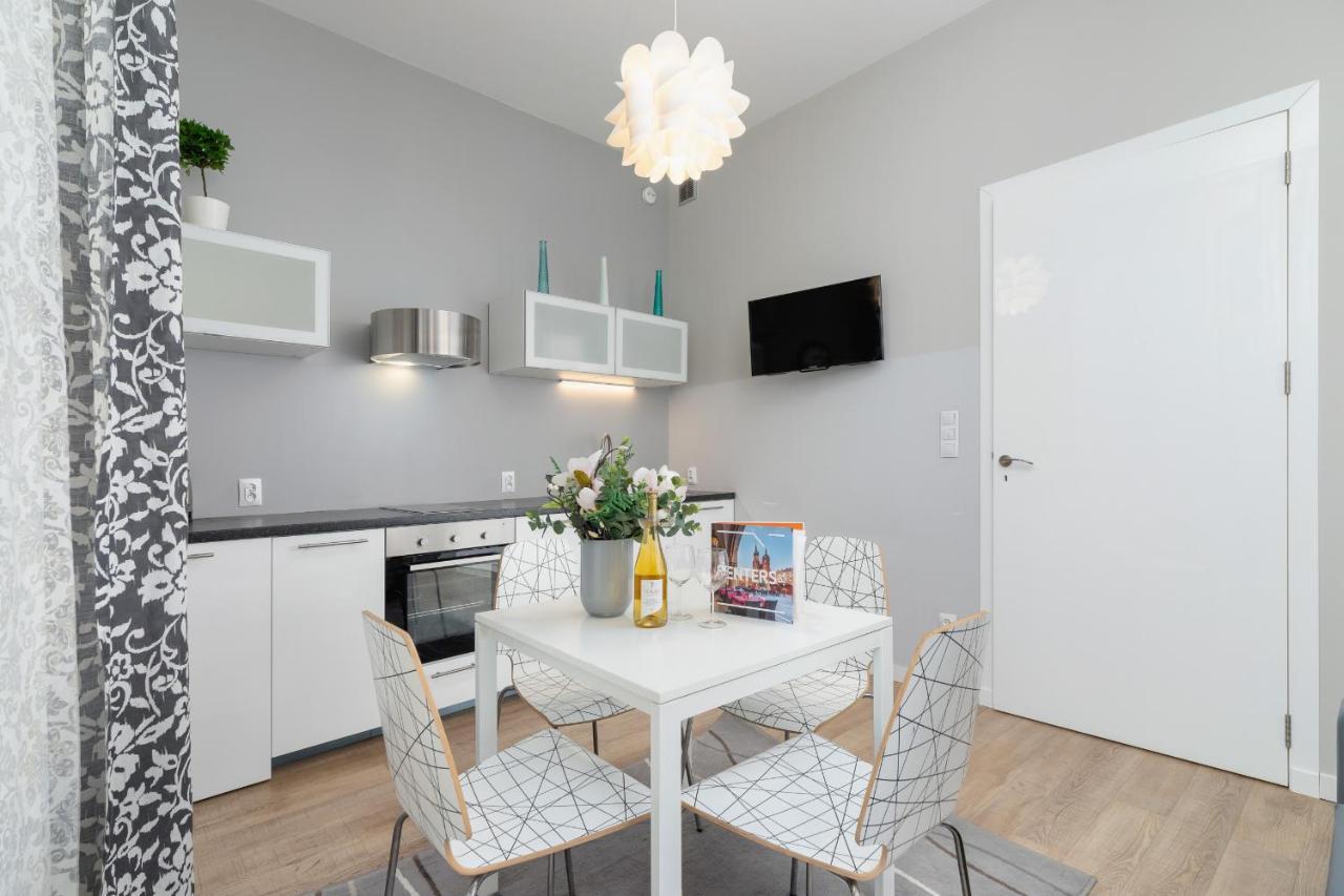 Central Planty Park Apartment Lobzowska By Noclegi Renters Krakow Luaran gambar