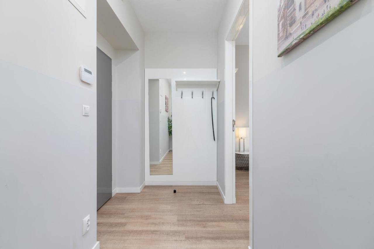 Central Planty Park Apartment Lobzowska By Noclegi Renters Krakow Luaran gambar